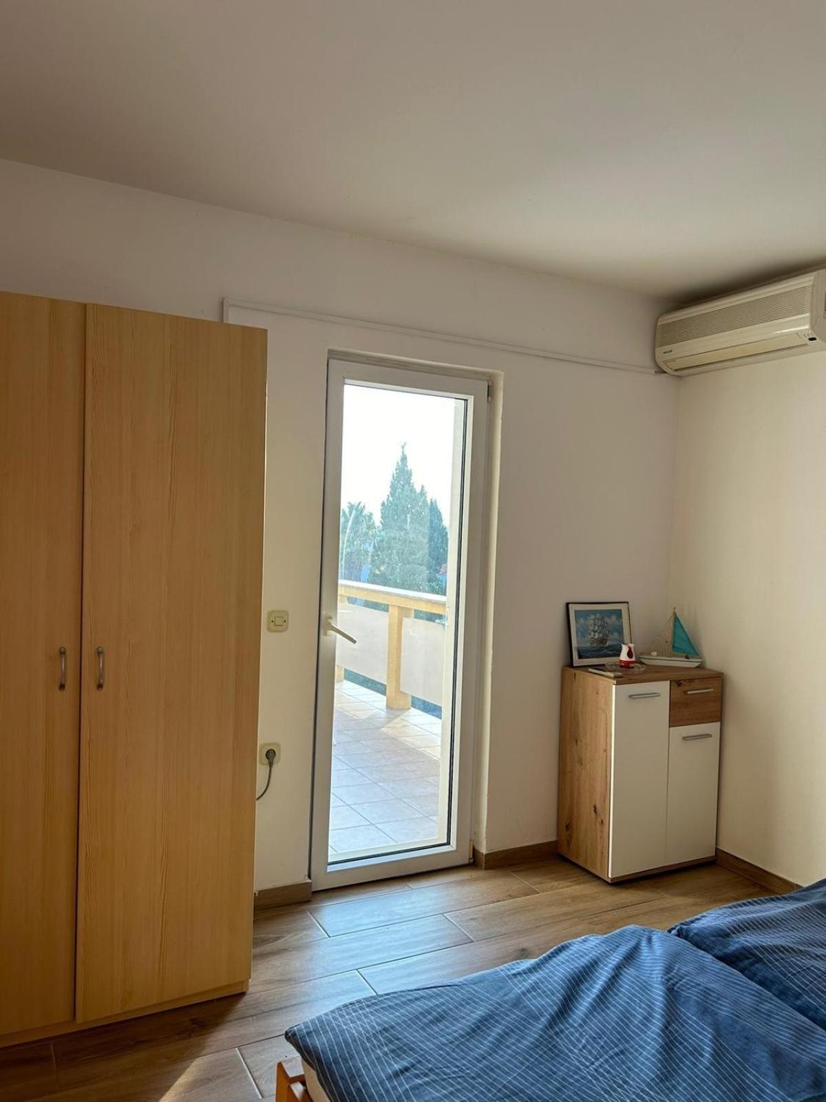 Apartments With A Parking Space Vrsi - Mulo, Zadar - 3276 Room photo